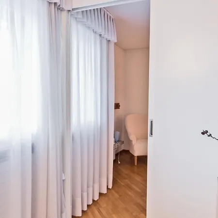 Chesa Dmuretta - Madulain