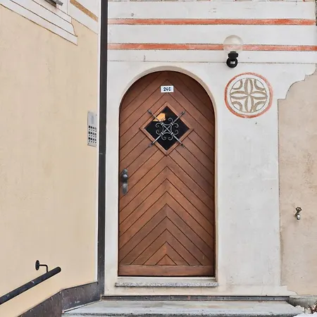 Chesa Dmuretta - * Madulain