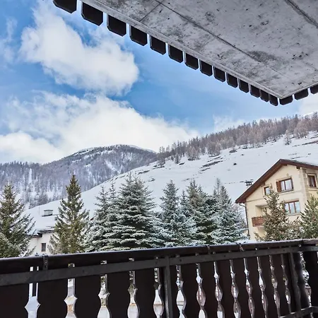 Chesa Dmuretta - * Madulain