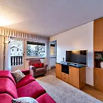 Apartment Chesa Dmuretta - *