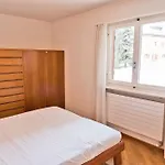 Apartment Chesa Dmuretta -